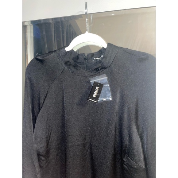 Black sleeve dress - Picture 2 of 2